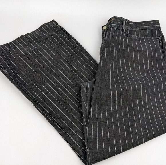 Lauren Jeans Co Ralph Lauren Womens 16 Striped Jeans Pinstripe with Wide Leg - Picture 1 of 8